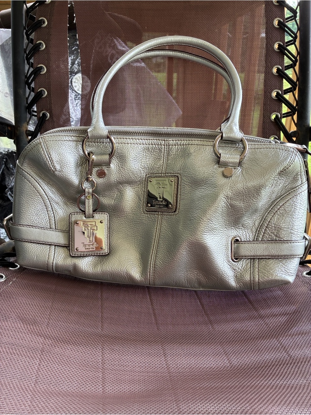 Tignanello Silver Metallic Pebbled Leather Y2K Tiggy Baguette Shoulder Bag